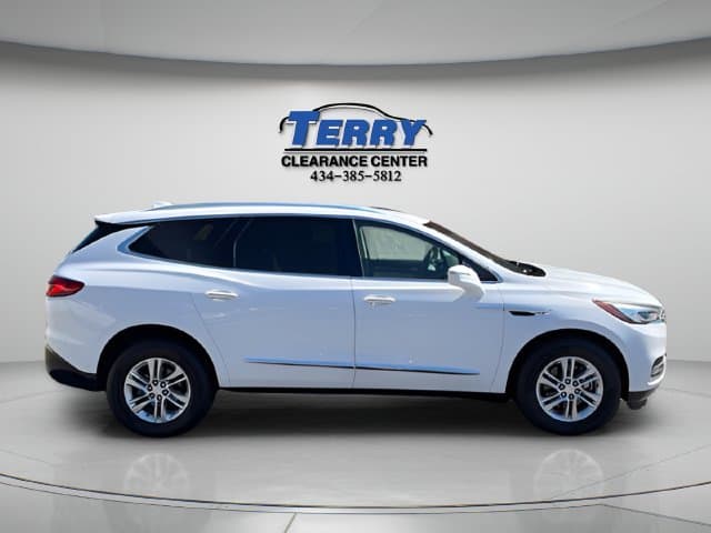 2018 Buick Enclave Essence Photo in Lynchburg VA 24502