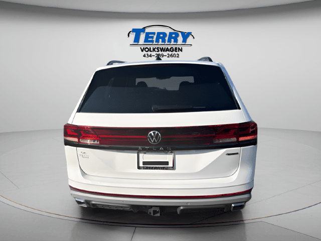 2025 Volkswagen Atlas 2.0T Peak Edition Photo in Forest VA 24551