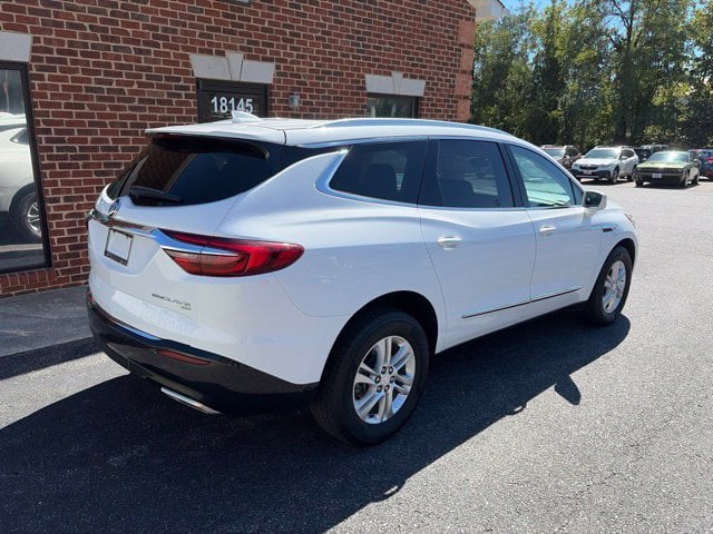 2018 Buick Enclave Essence Photo in Lynchburg VA 24502