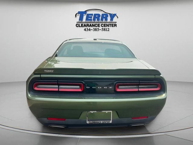 2021 Dodge Challenger SXT Photo in Lynchburg VA 24502