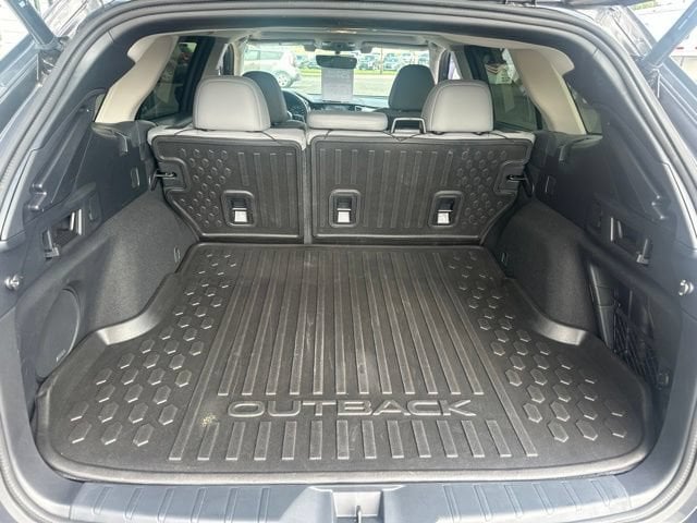 2022 Subaru Outback Limited Photo in Boston VA 24592