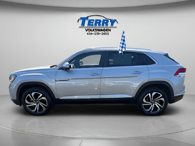 2023 Volkswagen Atlas Cross Sport 3.6L V6 SEL Photo in Lynchburg VA 24502