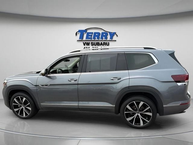 2025 Volkswagen Atlas 2.0T SEL Premium R-Line Photo in Lynchburg VA 24502