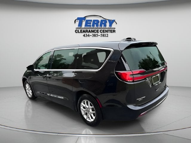 2023 Chrysler Pacifica Touring L Photo in Lynchburg VA 24502