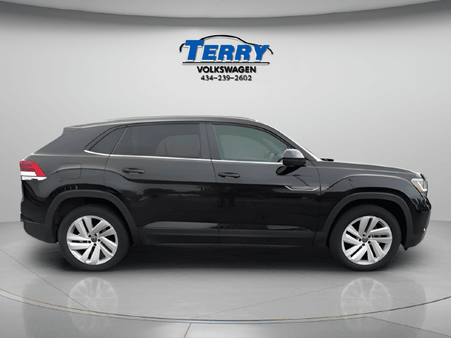 2022 Volkswagen Atlas Cross Sport 3.6L V6 SE w/Technology Photo in Lynchburg VA 24502