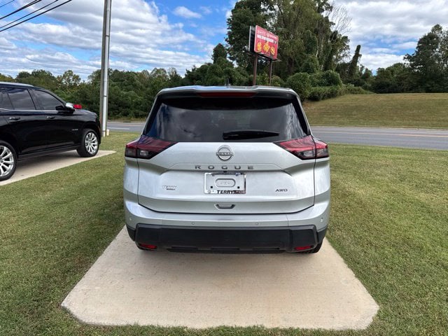 2024 Nissan Rogue S Photo in Lynchburg VA 24502