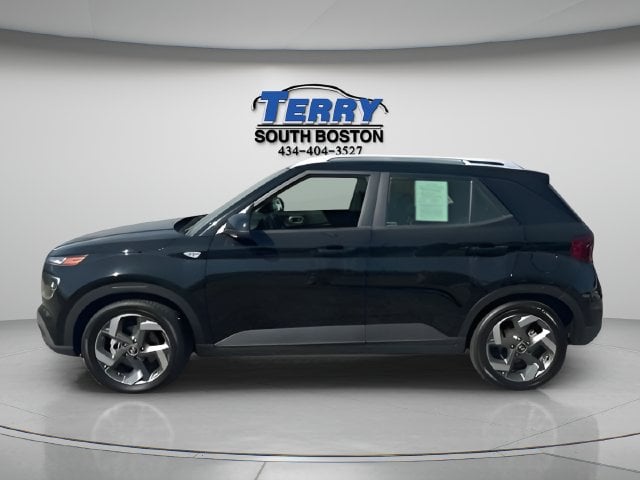 2025 Hyundai Venue SEL Photo in Boston VA 24592