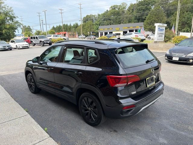 2024 Volkswagen Taos 1.5T S Photo in Lynchburg VA 24502