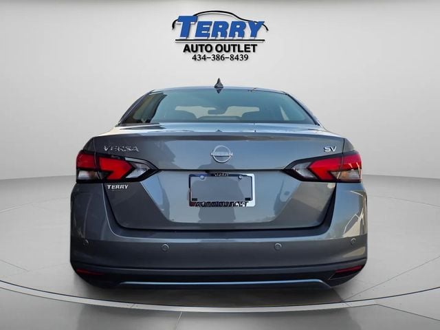 2023 Nissan Versa 1.6 SV Photo in Lynchburg VA 24502