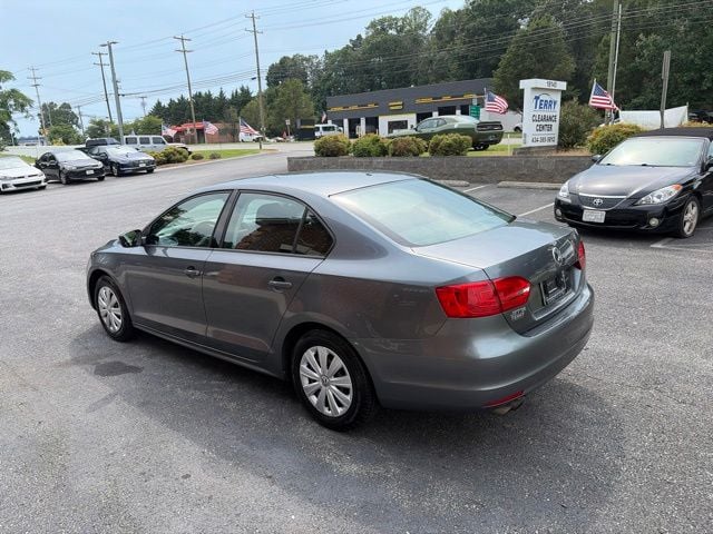 2014 Volkswagen Jetta 2.0L S Photo in Lynchburg VA 24502