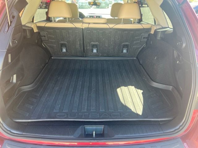 2017 Subaru Outback 2.5i Photo in Lynchburg VA 24502