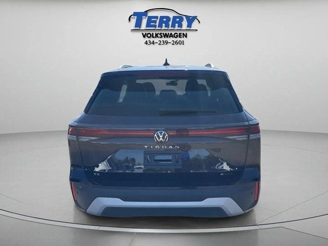 2025 Volkswagen Tiguan 2.0T SE Photo in Lynchburg VA 24502