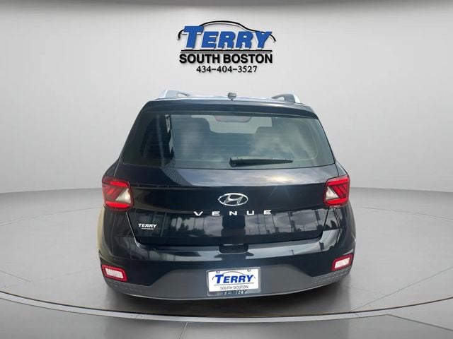 2023 Hyundai Venue SEL Photo in Boston VA 24592