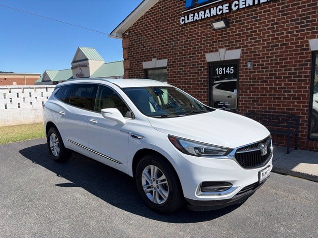 2018 Buick Enclave Essence Photo in Lynchburg VA 24502
