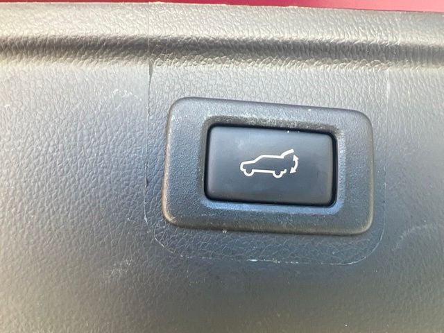 2017 Subaru Outback 2.5i Photo in Lynchburg VA 24502
