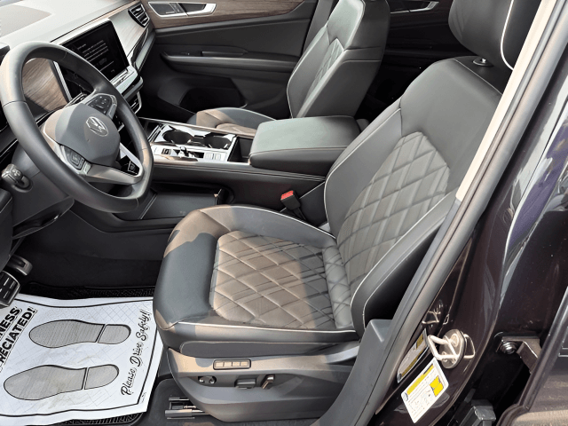 2026 Volkswagen Atlas 2.0T SEL Premium R-Line Photo in Lynchburg VA 24502