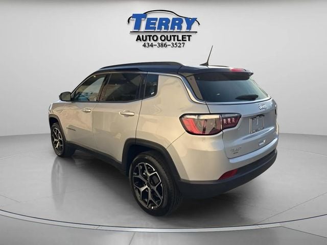 2025 Jeep Compass Limited Photo in Lynchburg VA 24502