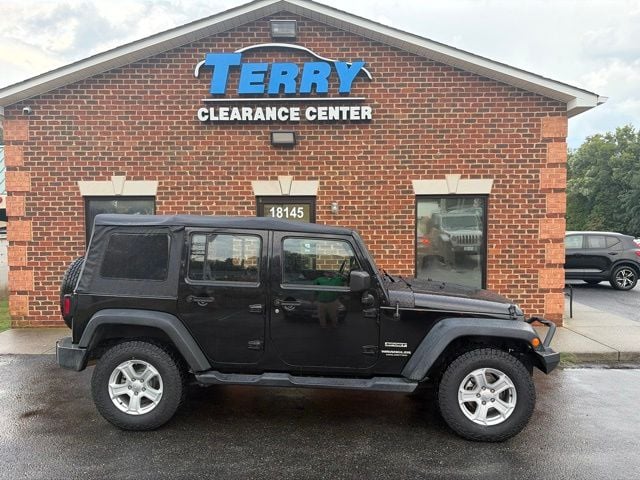2016 Jeep Wrangler Unlimited Sport Photo in Lynchburg VA 24502