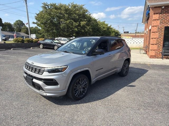 Pre-Owned 2022 Jeep Compass Limited - photo - 1