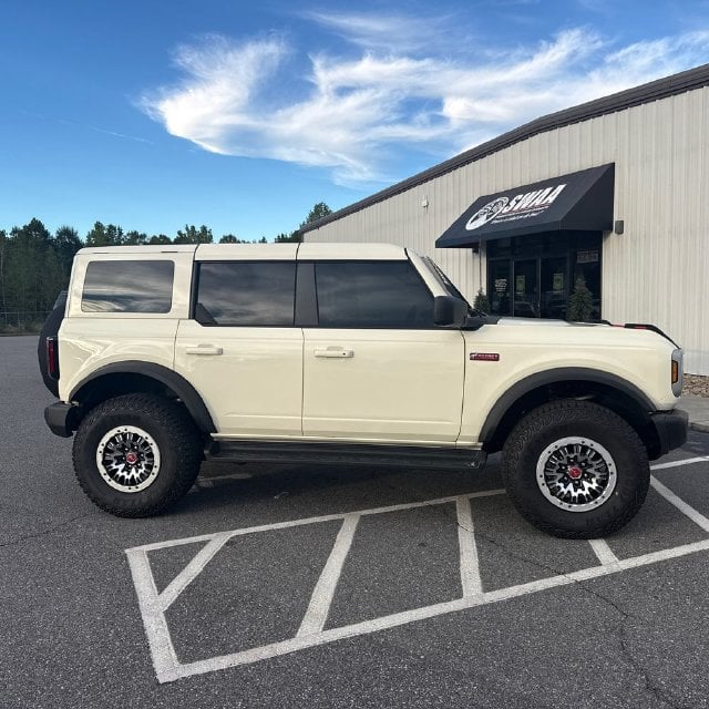 Pre-Owned 2026 Ford Bronco Outer Banks - photo - 5