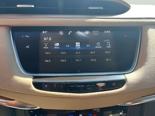 Pre-Owned 2018 Cadillac XT5 Platinum - photo - 9