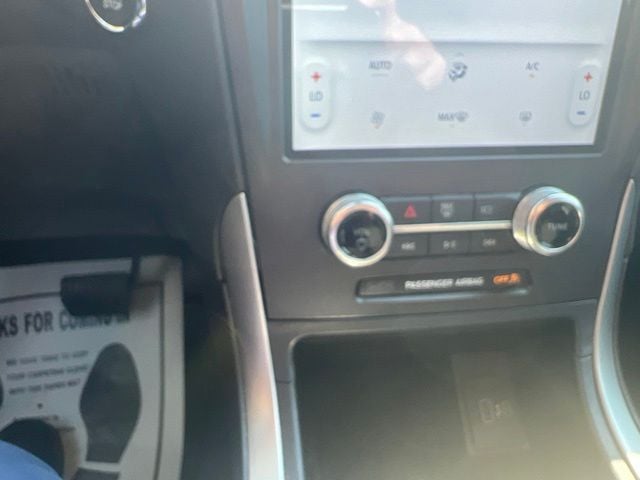 Pre-Owned 2021 Ford Edge SE - photo - 16