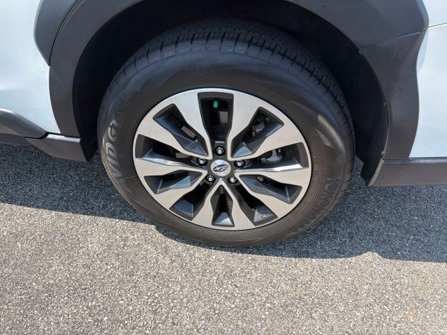Pre-Owned 2024 Subaru Outback Limited - photo - 32