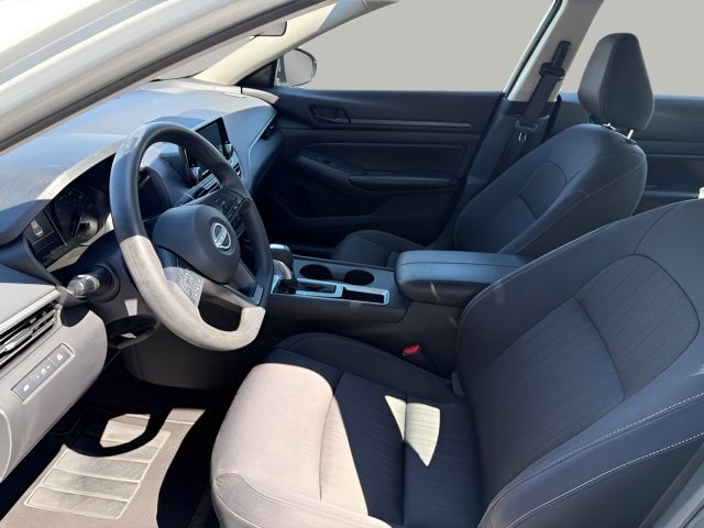 Pre-Owned 2024 Nissan Altima 2.5 S - photo - 6