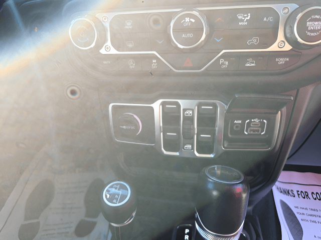 Pre-Owned 2023 Jeep Gladiator High Altitude - photo - 16