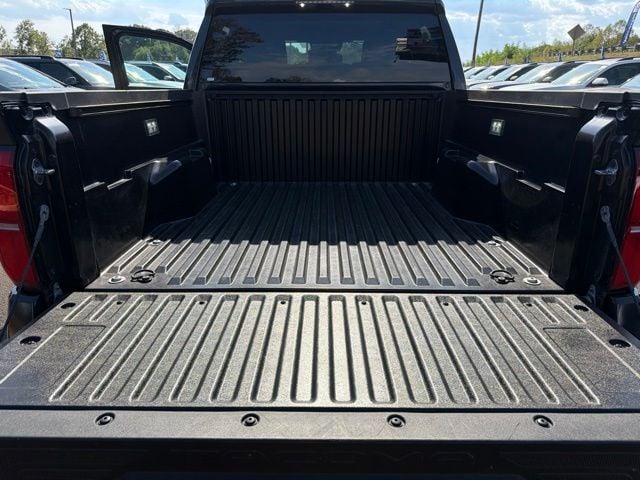 Pre-Owned 2026 Toyota Tacoma TRD Off-Road - photo - 22