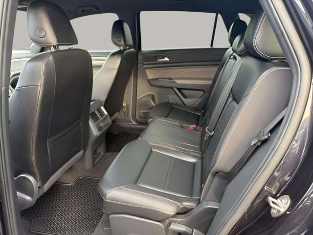 Pre-Owned 2022 Volkswagen Atlas Cross Sport 3.6L V6 SE w/Technology - photo - 22