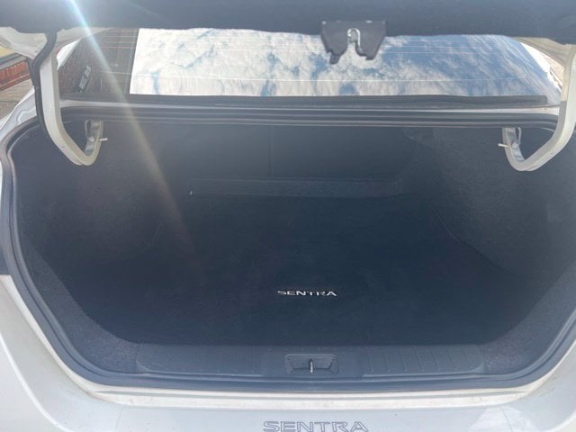 Pre-Owned 2022 Nissan Sentra SV - photo - 6