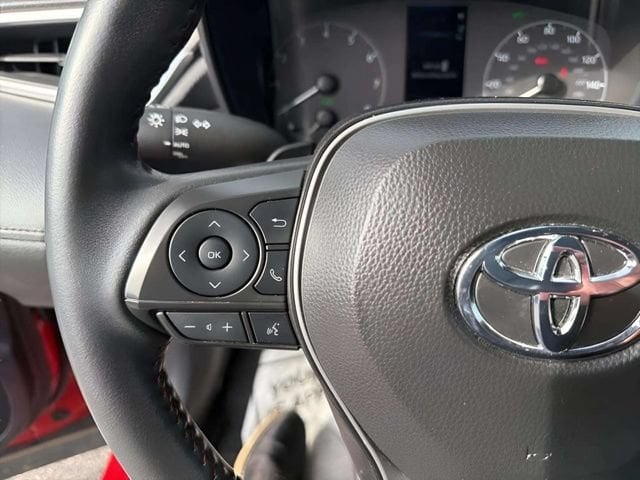 Pre-Owned 2024 Toyota Corolla Cross Hybrid XSE - photo - 5