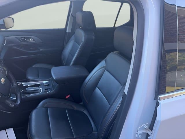 Pre-Owned 2019 Chevrolet Traverse 3LT - photo - 9