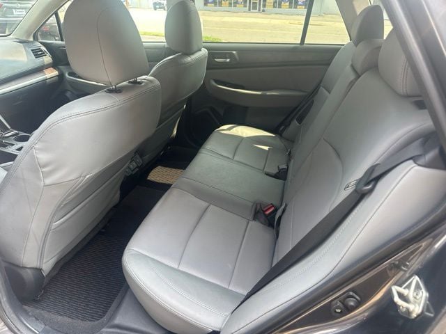 Pre-Owned 2019 Subaru Outback 2.5i - photo - 14