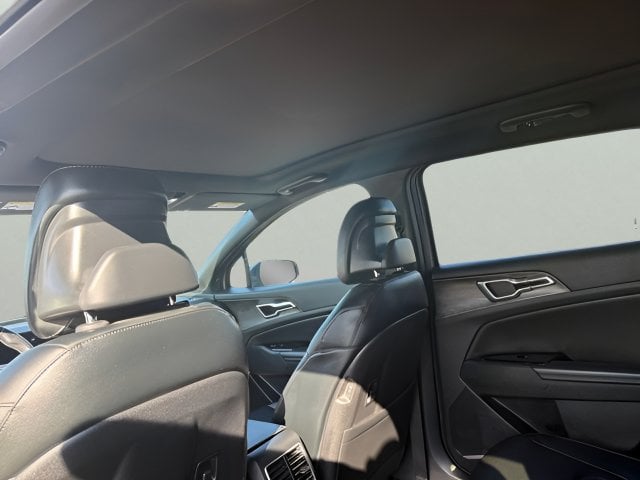 Pre-Owned 2023 Kia Sportage X-Line - photo - 6