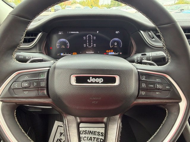 Pre-Owned 2023 Jeep Grand Cherokee L Limited - photo - 9