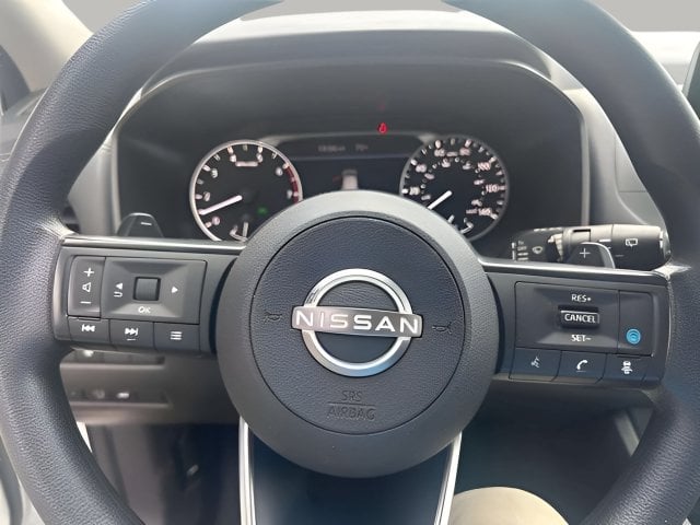 Pre-Owned 2024 Nissan Rogue SV - photo - 5