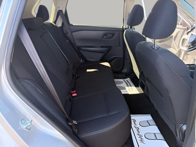 Pre-Owned 2024 Nissan Rogue S - photo - 23