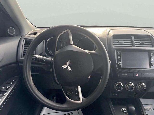 Pre-Owned 2024 Mitsubishi Outlander Sport 2.0 ES - photo - 9