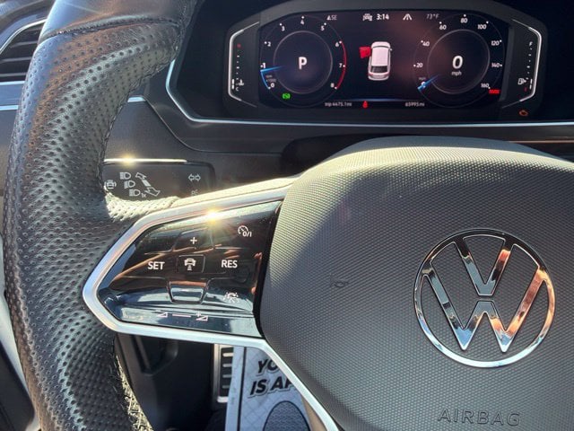 Pre-Owned 2022 Volkswagen Tiguan 2.0T SEL R-Line - photo - 11