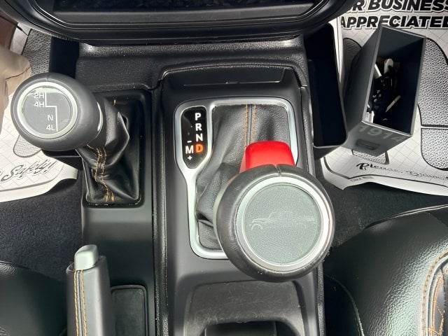 Pre-Owned 2022 Jeep Gladiator Overland - photo - 22