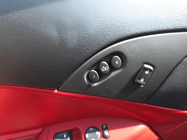 Pre-Owned 2005 Chevrolet Corvette Base - photo - 9
