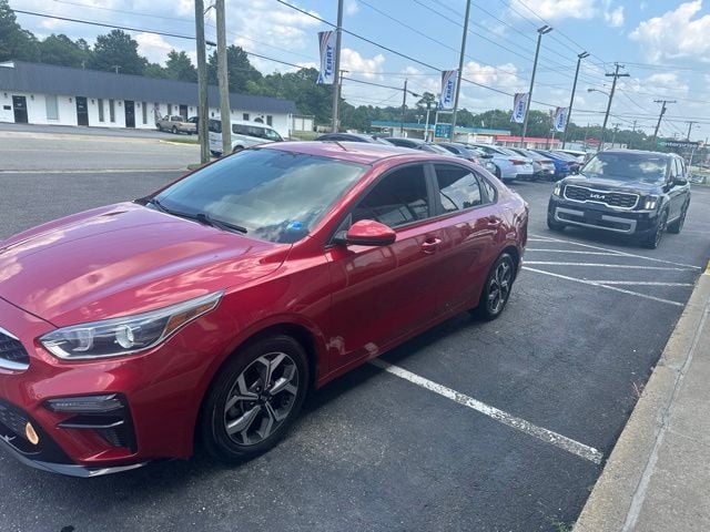 Pre-Owned 2021 Kia Forte LXS - photo - 2