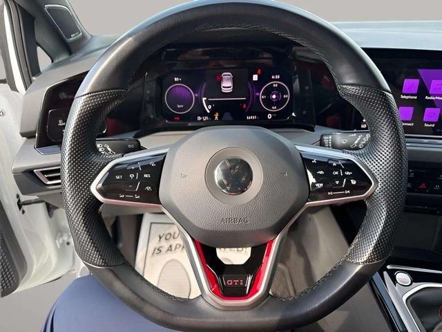 Pre-Owned 2023 Volkswagen Golf GTI Autobahn - photo - 10