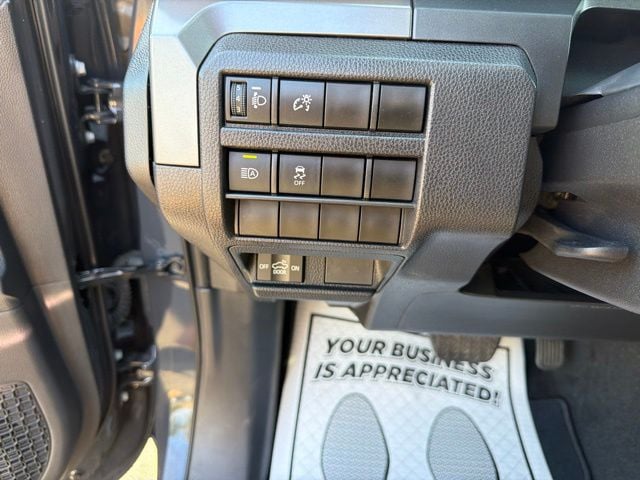Pre-Owned 2026 Toyota Tacoma TRD Off-Road - photo - 13