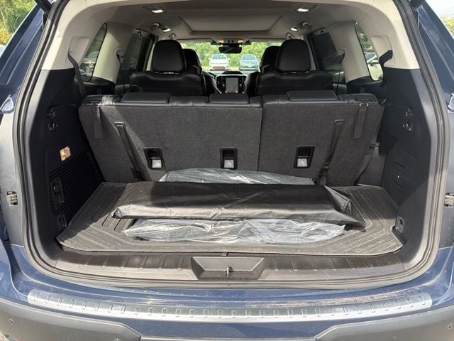 Pre-Owned 2024 Subaru Ascent Limited - photo - 27