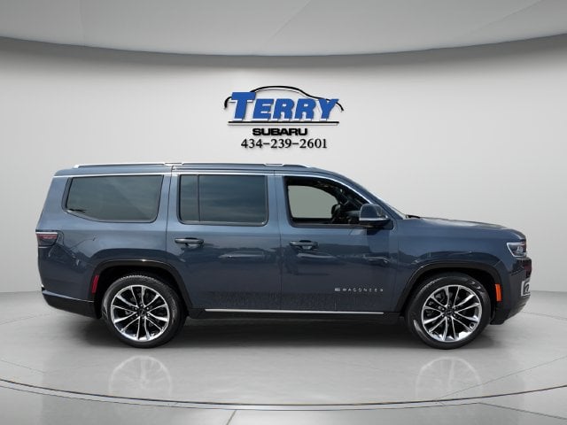 Pre-Owned 2025 Jeep Wagoneer Series III - photo - 0