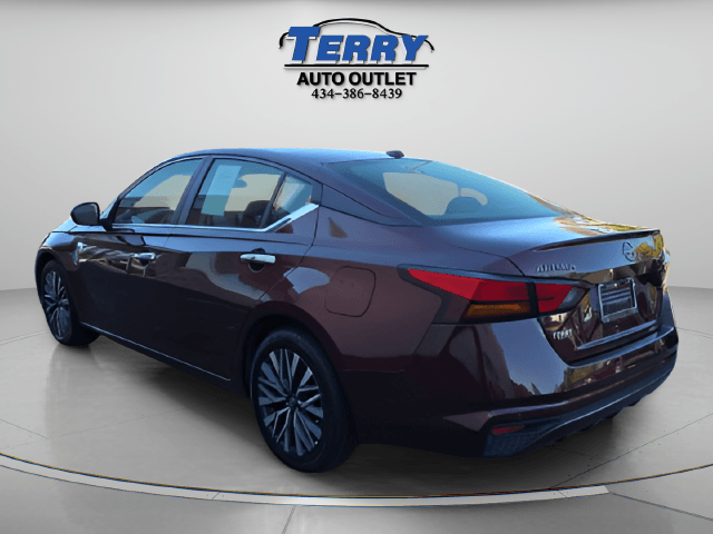 Pre-Owned 2025 Nissan Altima 2.5 SV - photo - 5