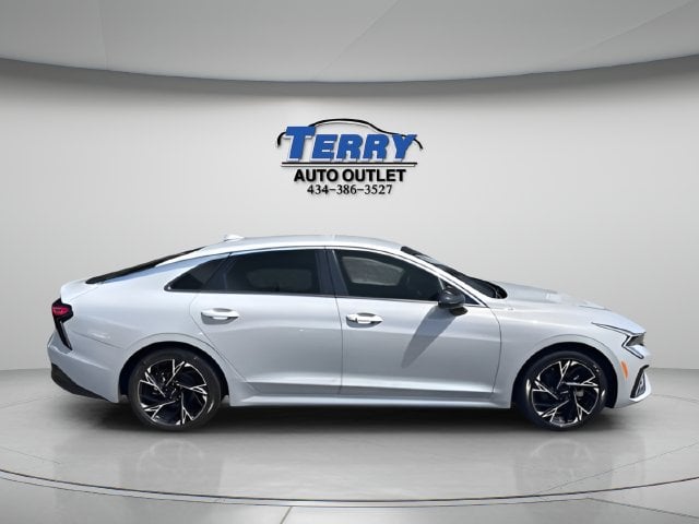 Pre-Owned 2025 Kia K5 GT-Line - photo - 0